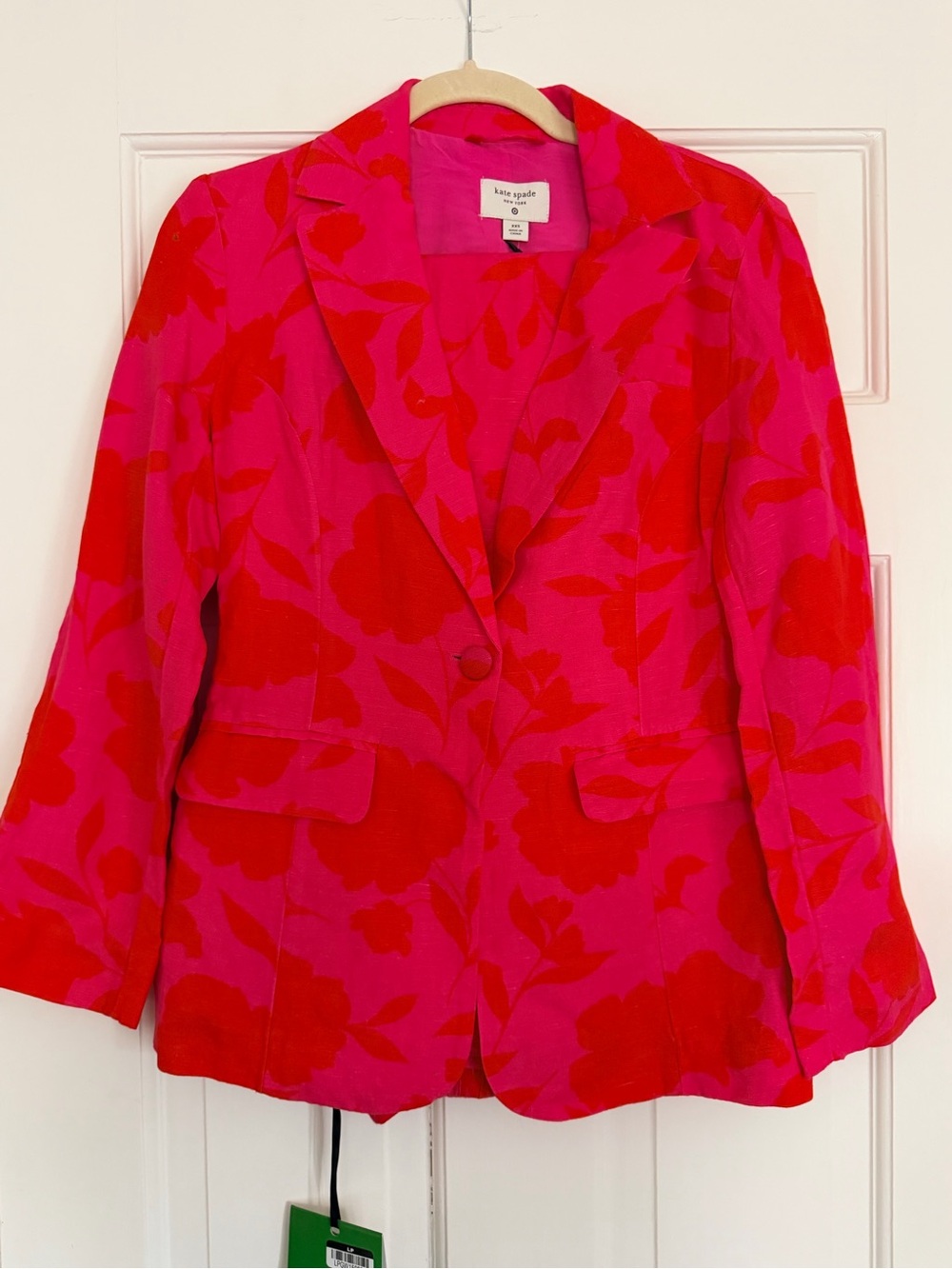 Kate Spade linen suit - runs large